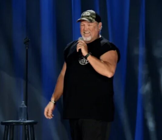Larry the Cable Guy: It’s A Gift